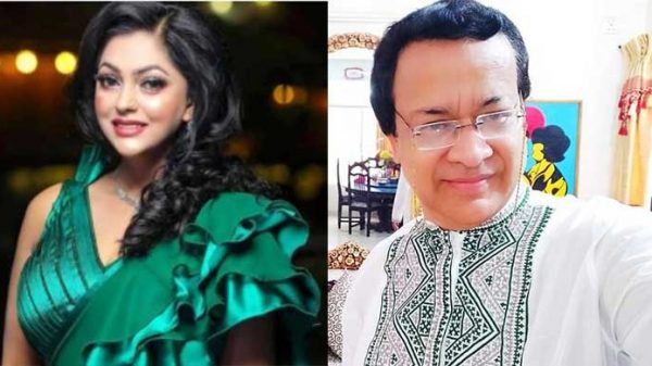চুমু নিয়ে মুখ খুললেন পীরজাদা হারুন